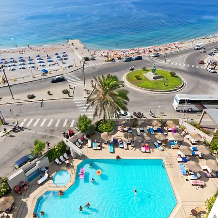 Готель Blue Sky (adults Only) 4*